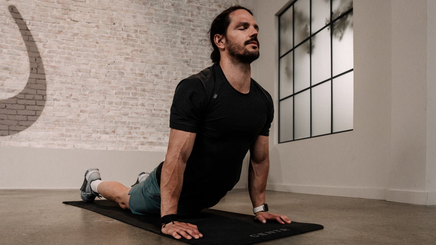 Boost strength & control with 12 mobility sessions - Centr