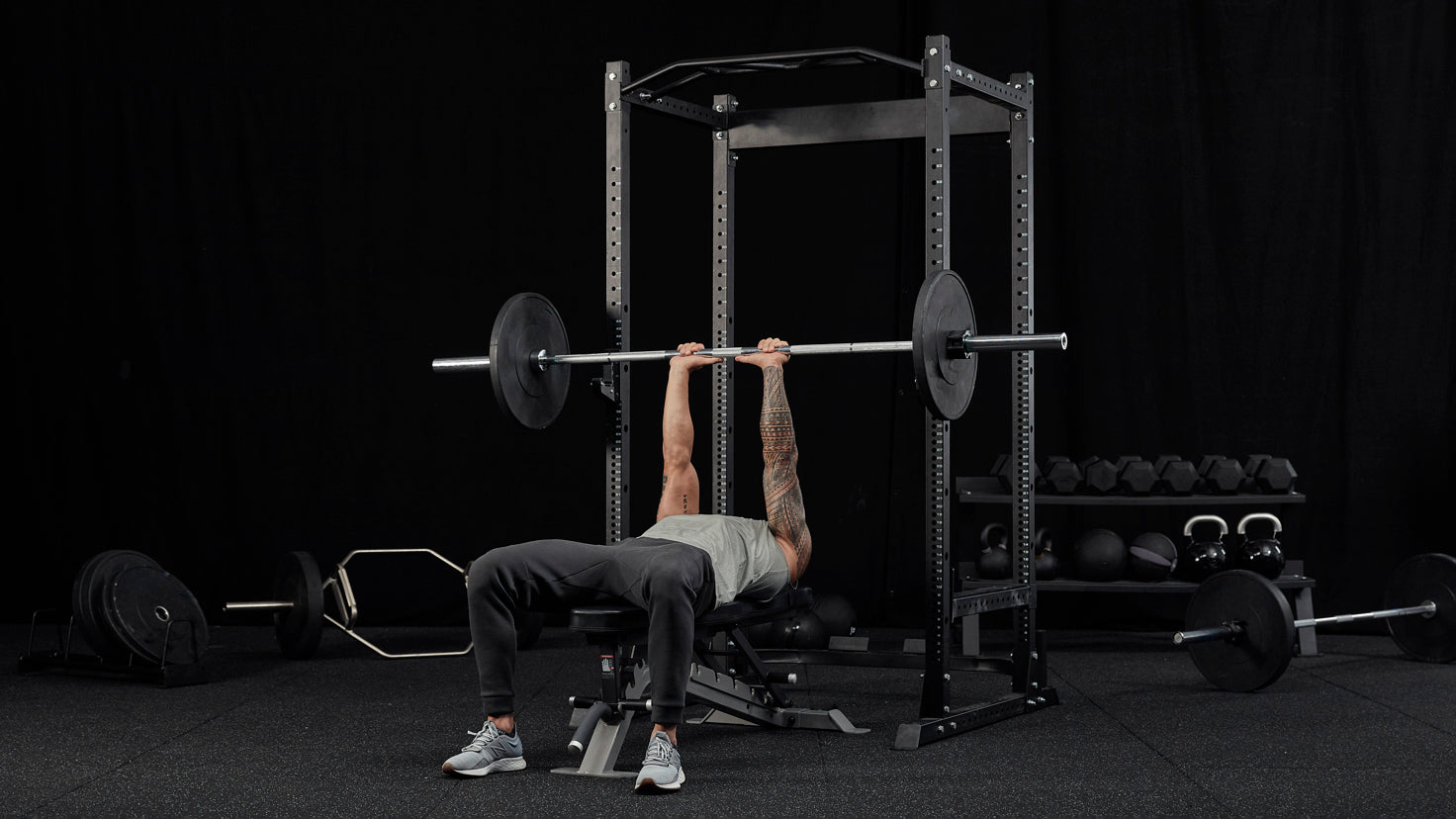 Tutorial: Barbell close-grip bench press