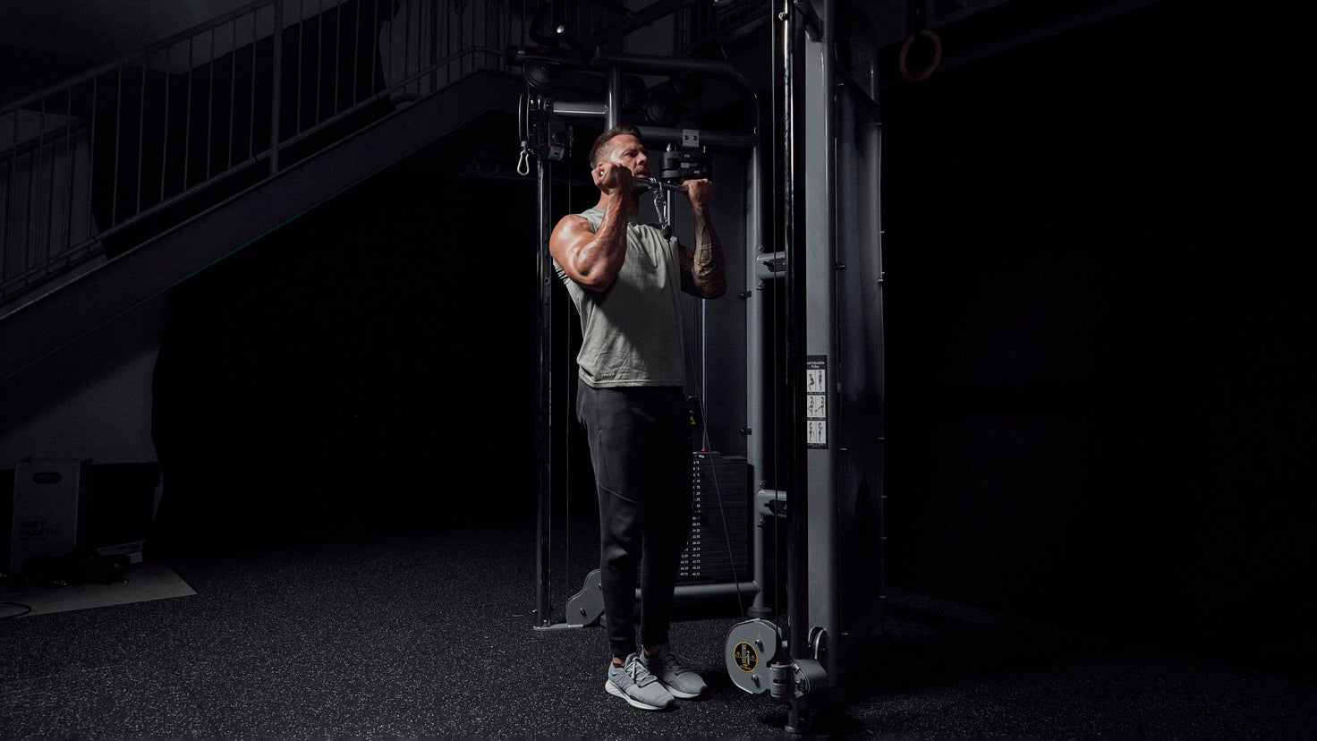 Tutorial: Standing cable curl