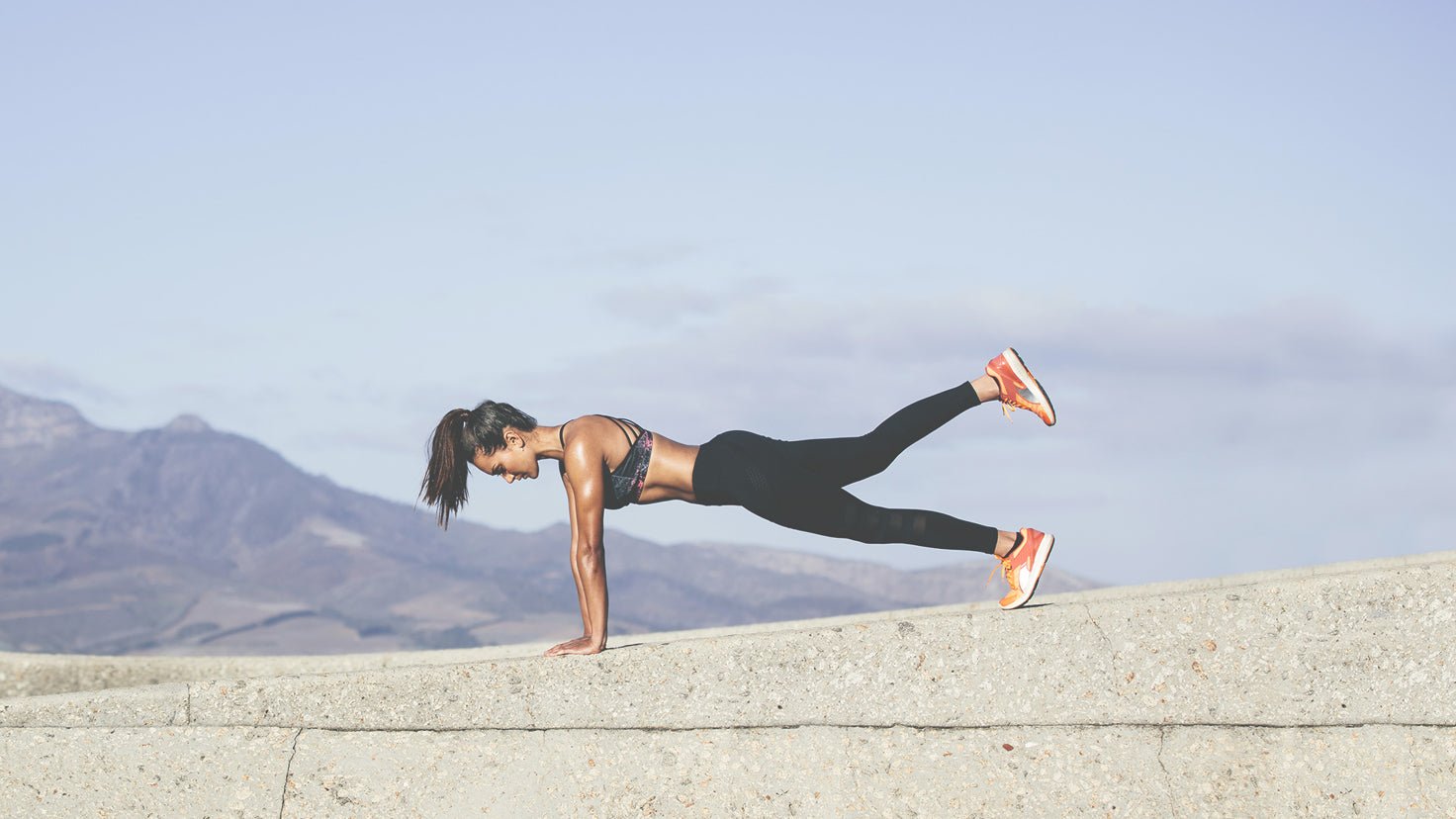 Your first step toward a killer core: quit those sit-ups - Centr