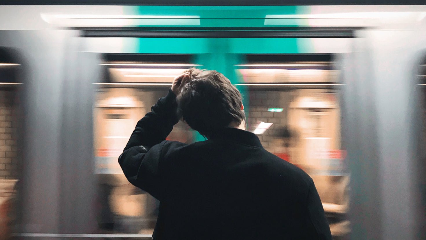 5 grounding techniques to quiet a busy mind - Centr