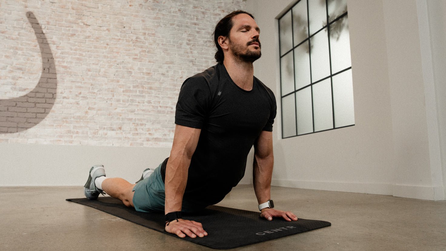 Boost strength & control with 12 mobility sessions - Centr
