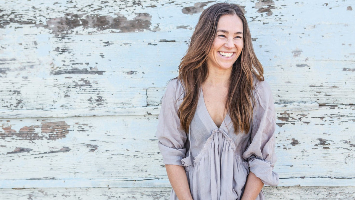 Get through your day with Ally Bogard’s unique take on meditation - Centr