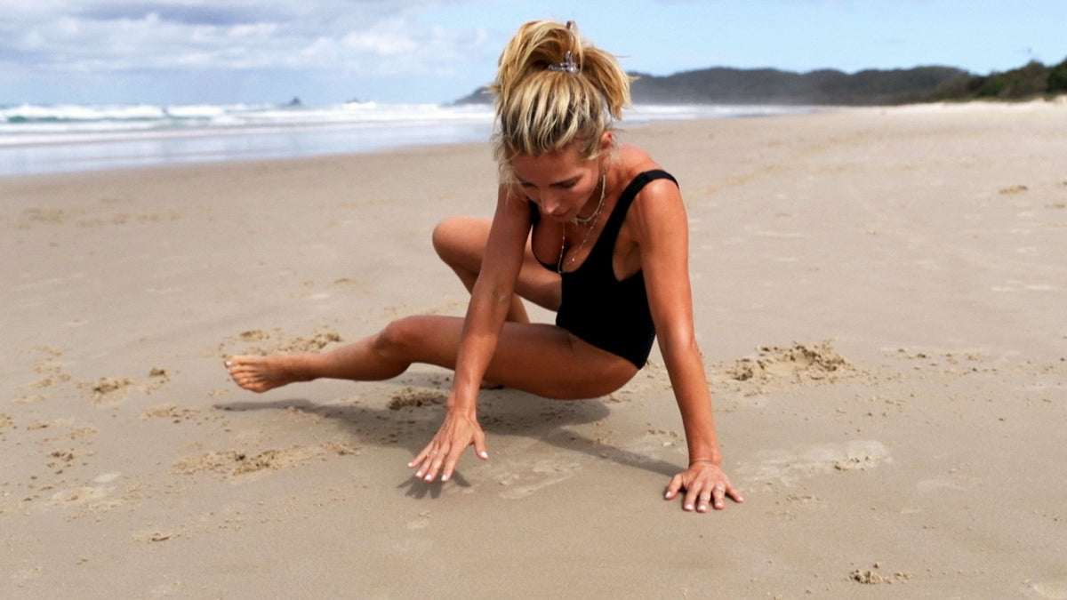 Elsa's 10-to-1 beach workout