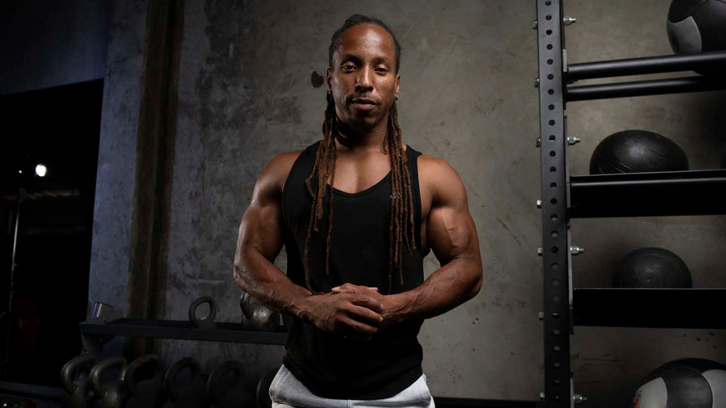 Glute Builder In Gym: Tutorial video library