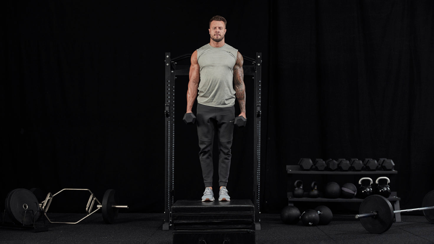 Tutorial: Alternating dumbbell step-up