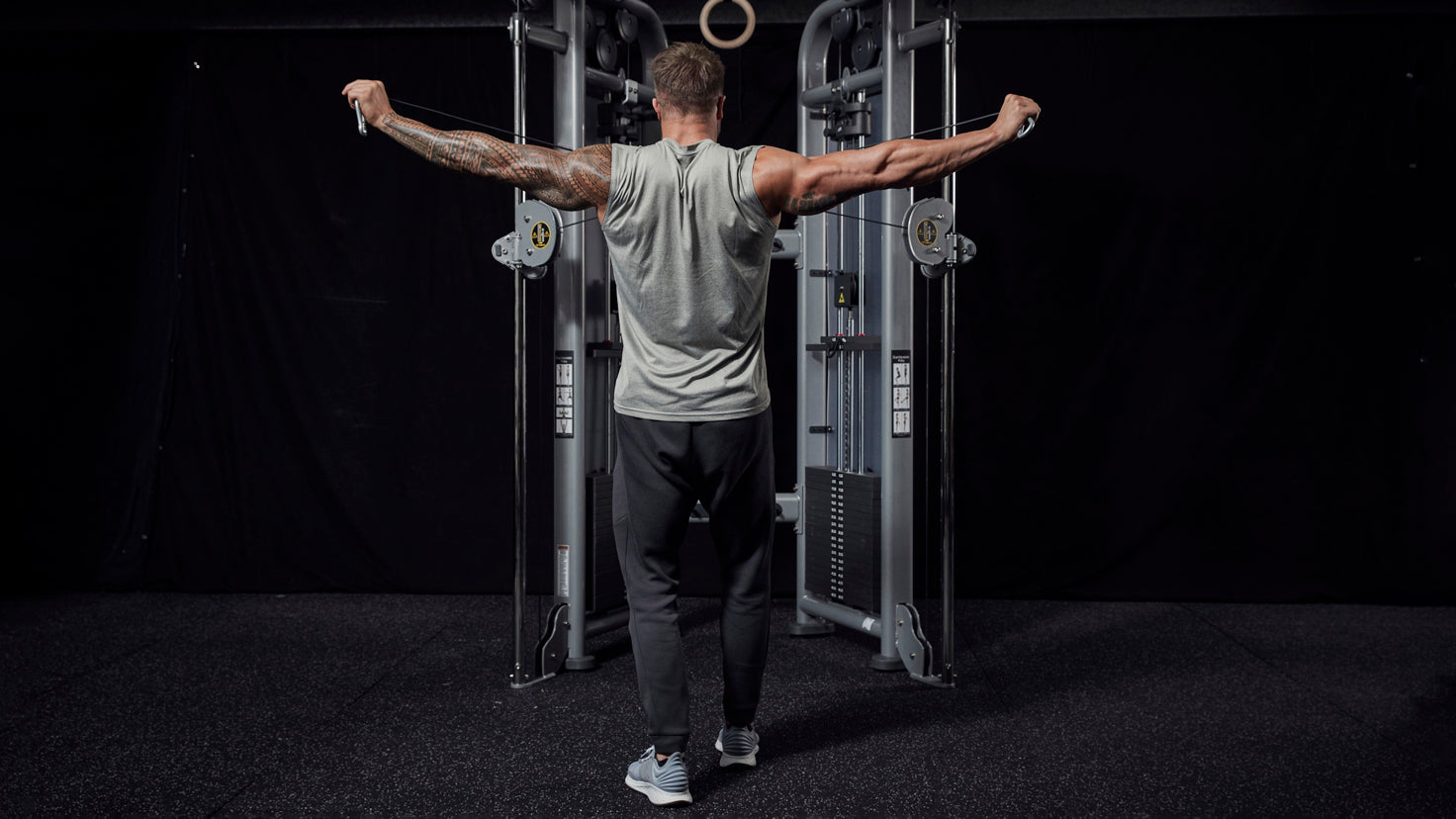 Tutorial: Cable standing rear flys