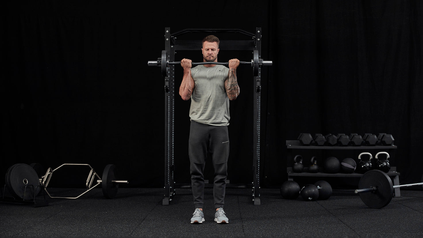 Tutorial: Ezy bar standing curls