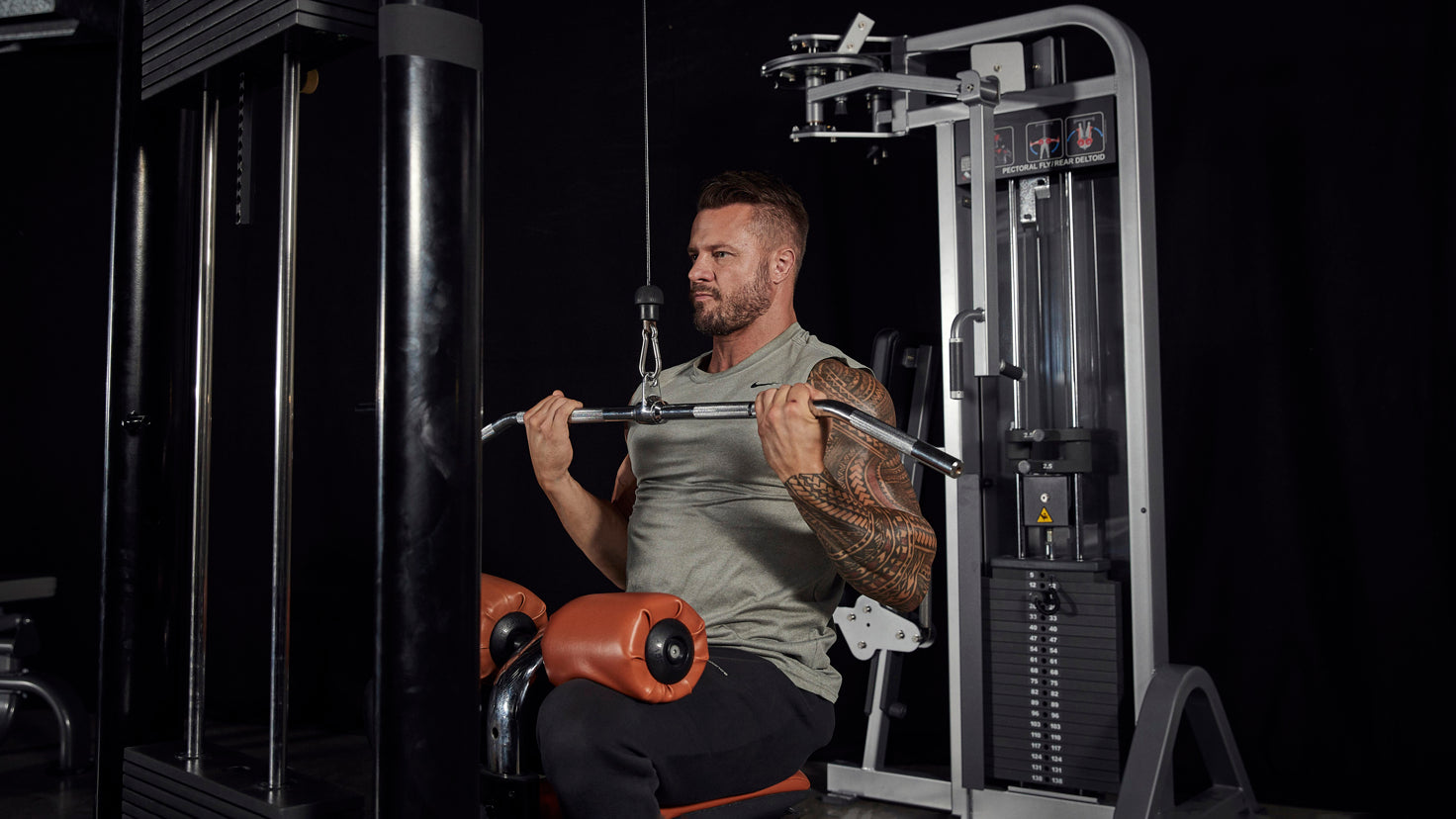 Tutorial: Underhand-grip lat pulldown