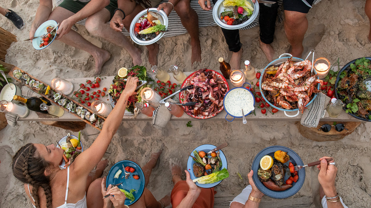 Centr's expert team share an extravagant beach picnic
