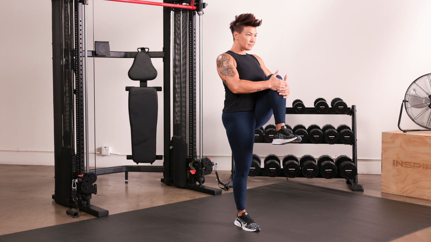 Tutorial: Knee hug + reverse lunge