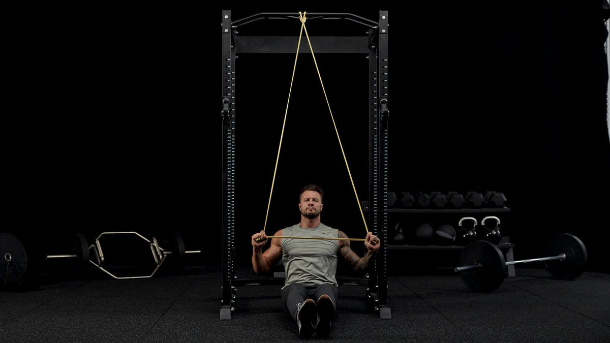 Tutorial: Banded underhand-grip pulldown - Centr