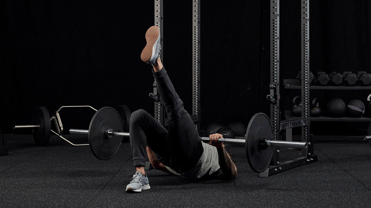 Tutorial: Barbell single-leg hip thrust - Centr