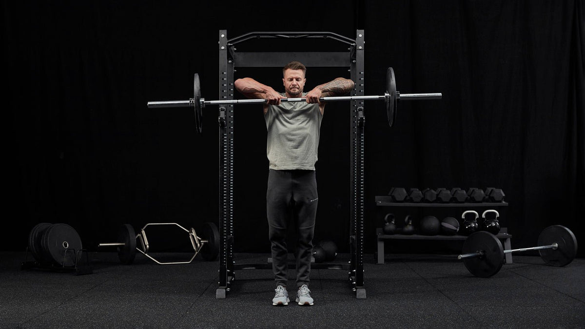 Tutorial: Barbell upright row - Centr