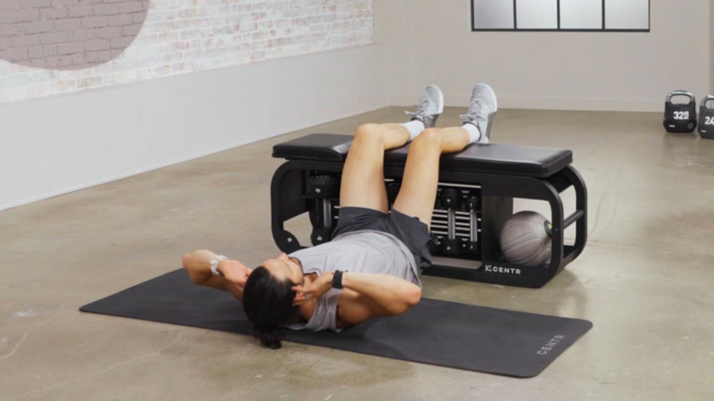 Tutorial: Bench crunch - Centr