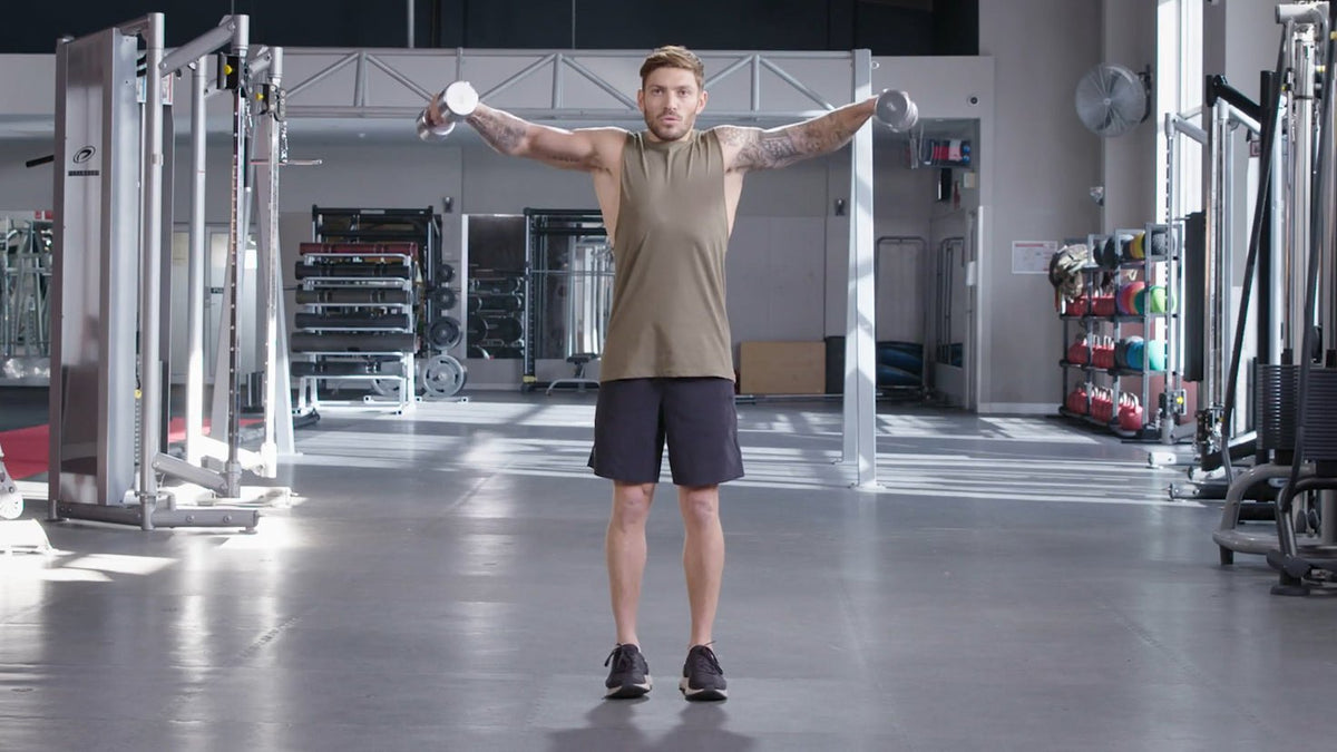 Tutorial: Dumbbell lateral raise - Centr