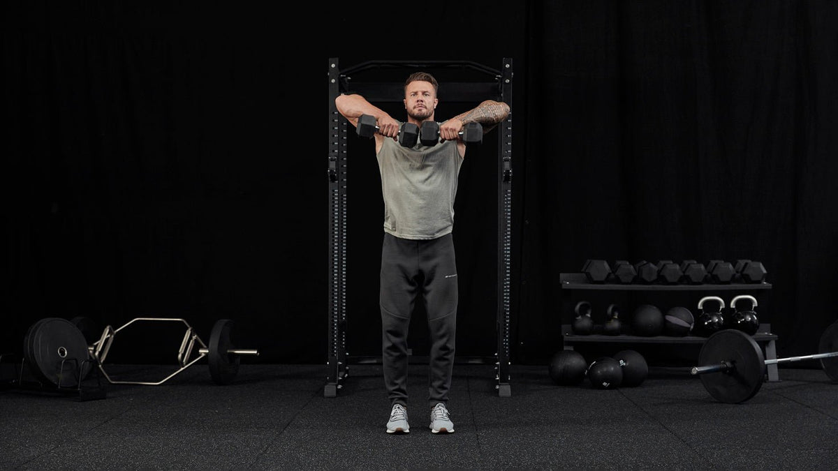 Tutorial: Dumbbell upright row - Centr