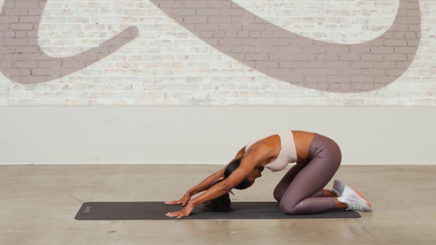 Tutorial: Kneeling spinal wave - Centr