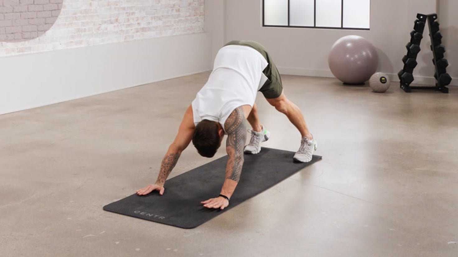 Tutorial: Plank + pike - Centr