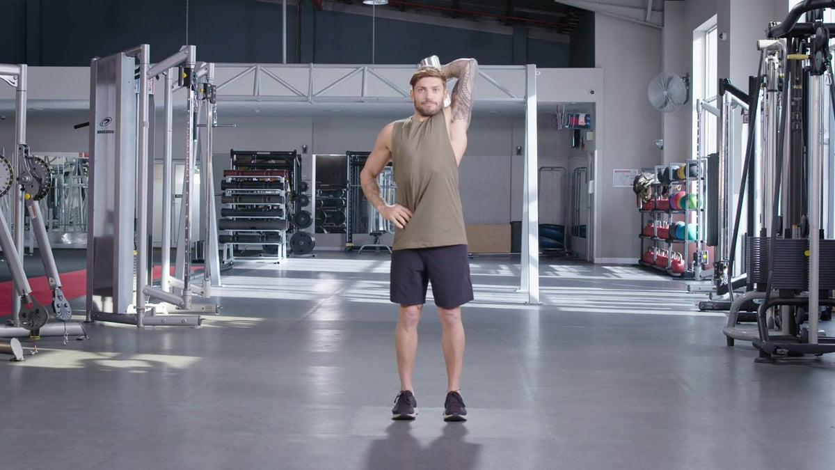 Tutorial: Standing tricep extension (single-arm) - Centr