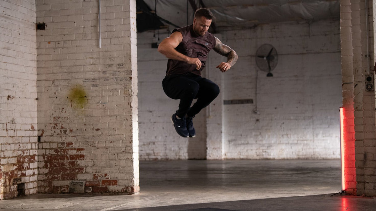 Tutorial: Tuck jump - Centr
