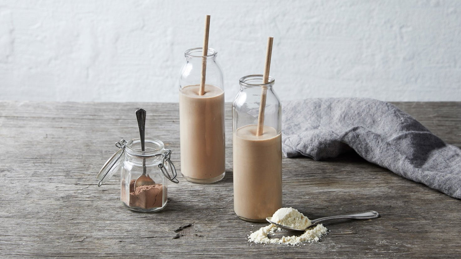 Your top 10 smoothies + one special bonus - Centr